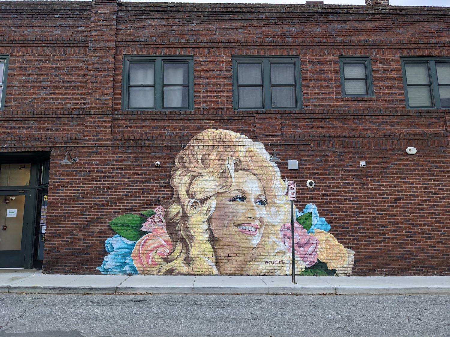 Best Instagram Spots in Asheville: West Asheville mural of Dolly Parton by Gus Cutty